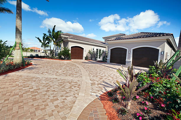 Best Custom Driveway Pavers  in Lynn Haven, FL